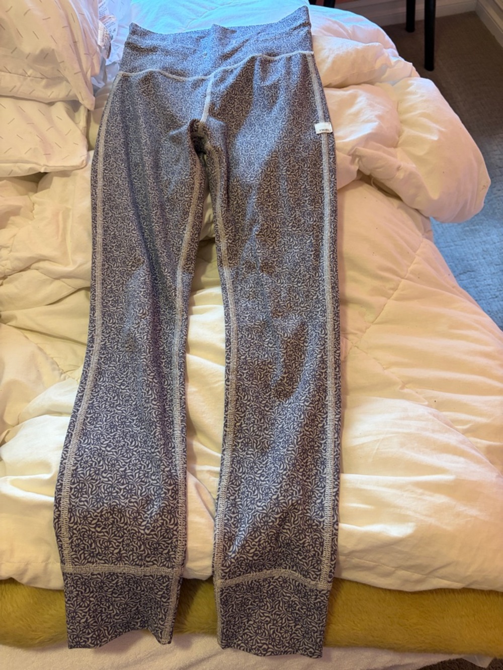 Vuori Purple Printed Leggings